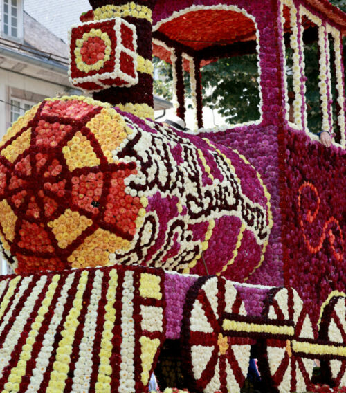 Train en fleurs