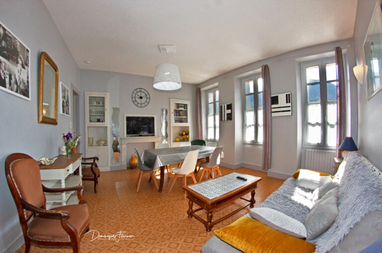 appartement-t2-luchon-salon-pyrenees31