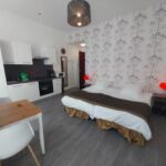 appartement-studion-le-royal-202salon-lit-luchon-pyrenees31