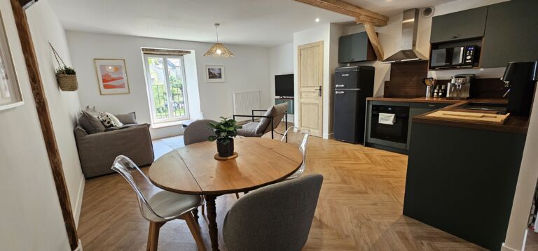 les-echappees-belles-antignac-cuisine