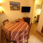 studio-fouillade-coin-repas-luchon-pyrenees31