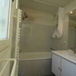 appartement-lothe-salle-de-bain-luchon-pyrenees31