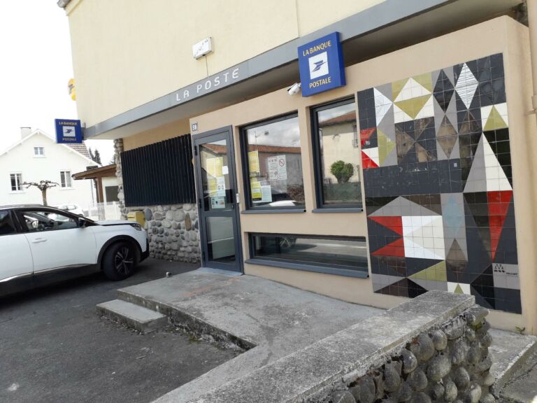 la-poste-gourdan-polignan-pyrenees31