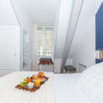 8.chambre-avec-dressing-et-grande-fenetre-au-perchoir-d-etigny