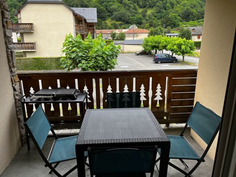 APPARTEMENT DEHOS BESSAGNET