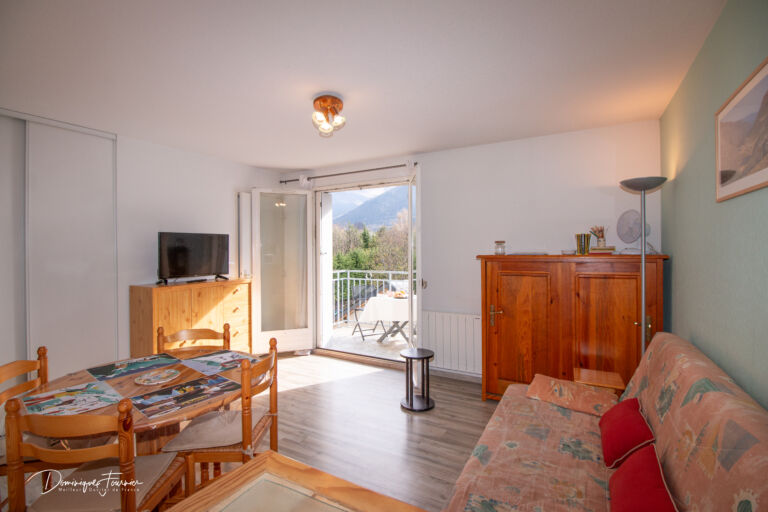 Appartement-dainese-salon-luchon-pyrenees31