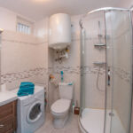 appartement-cazelles-la-perle-bleue-salle-d'eau-luchon-pyrenees31