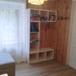 maison-plein-soleil-bibliothèque-jeux-salon-montauban-de-luchon-pyrenees31