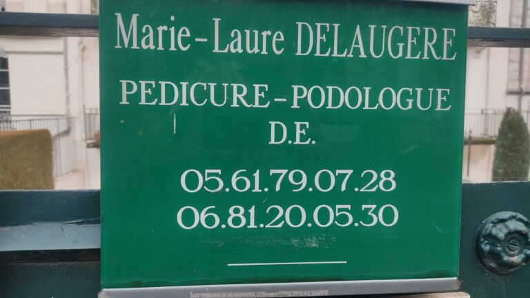 Marie-laure-delaugere-pedicure-podologue-luchon-pyrenees31