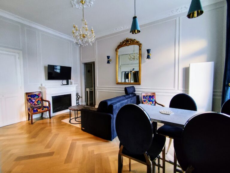 appartement-120-salon-luchon-pyrenees31