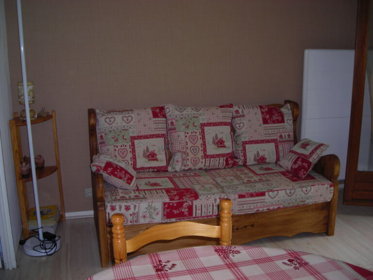 appartement-bellieres-salon-sejour-luchon-pyrenees31