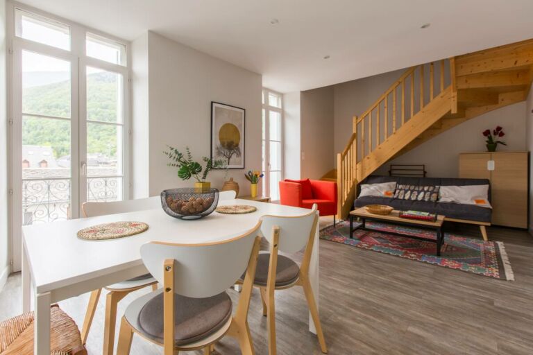 Appartement 1-bruch-salon-luchon-pyrenees31