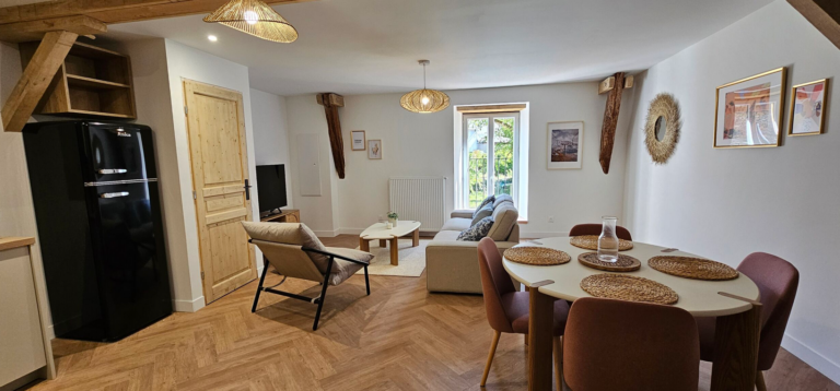 appartement-les-echapees-belles-eth-refugi-cuisine-antignac-pyrenees31