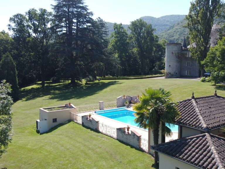 chateau-de-bagen-piscine-sauveterre-de-comminges-pyrenees31