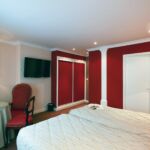 hotel-etigny-14-2022-luchon-chambre