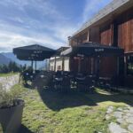 auberge-exterieur-parasol-hospice-de-france-pyrenees31