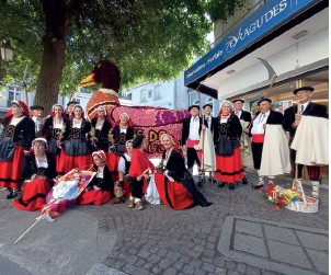 folklore-lesfilsdeluchon-luchon_pyrenees31