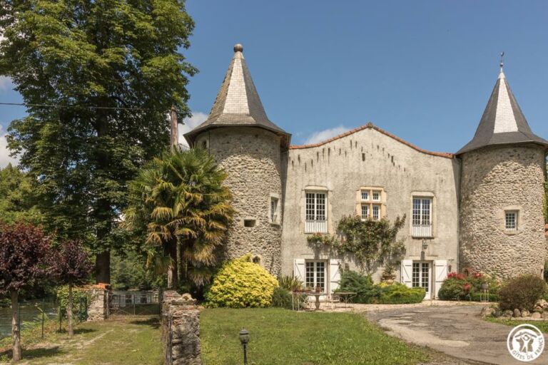 chambres-hotes-chateau-de-vidaussan-labroquere-pyrenees31