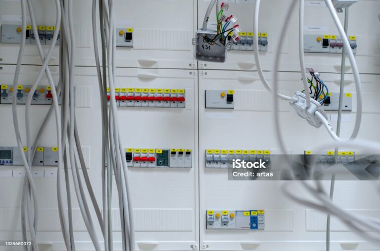 Sarl-cnj-properties-saint-beat-lez-pyrenees31