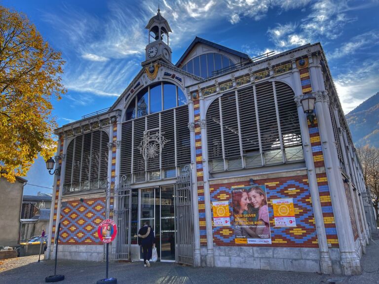 les halles luchon