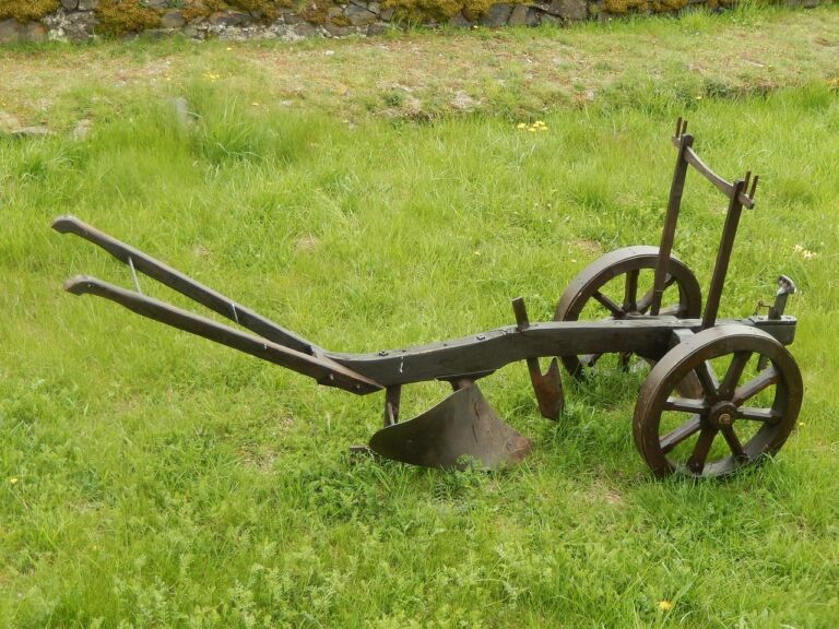 Brocante-antiquitesau-au-bon-vieux-temps-gourdan-polignan-pyrenees31
