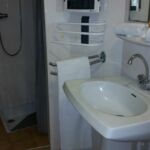 appartement 5-carnielli-salle d eau-luchon-pyrenees31