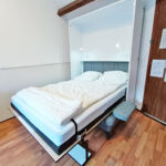 studio-appartement-residence-des-jardins-mauro-sejour-lit-sejour-luchon-pyrenees